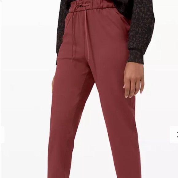 Lululemon Keep Moving 7/8 Pants - Picture 4 of 9